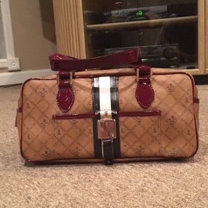 L.A.M.B. Shoulder bag